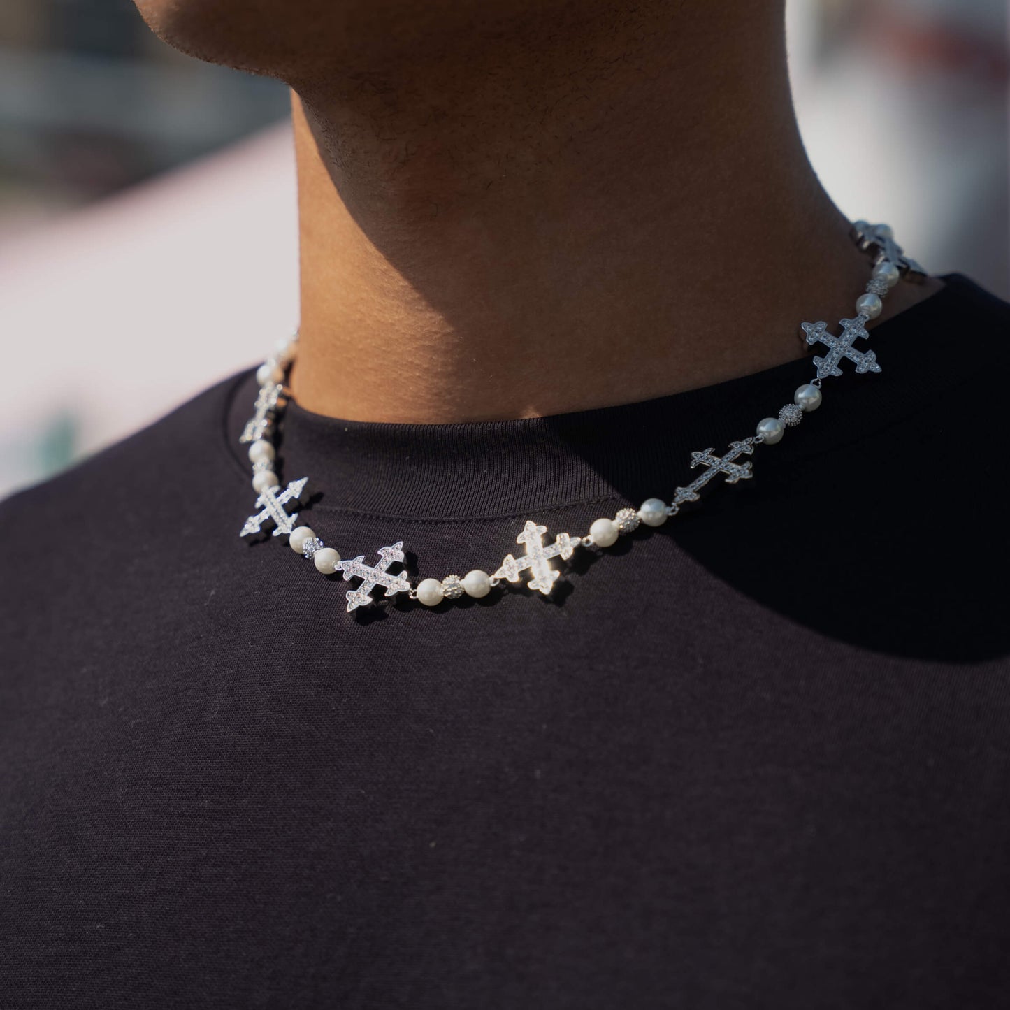Pearl Cross Chain in White Gold
