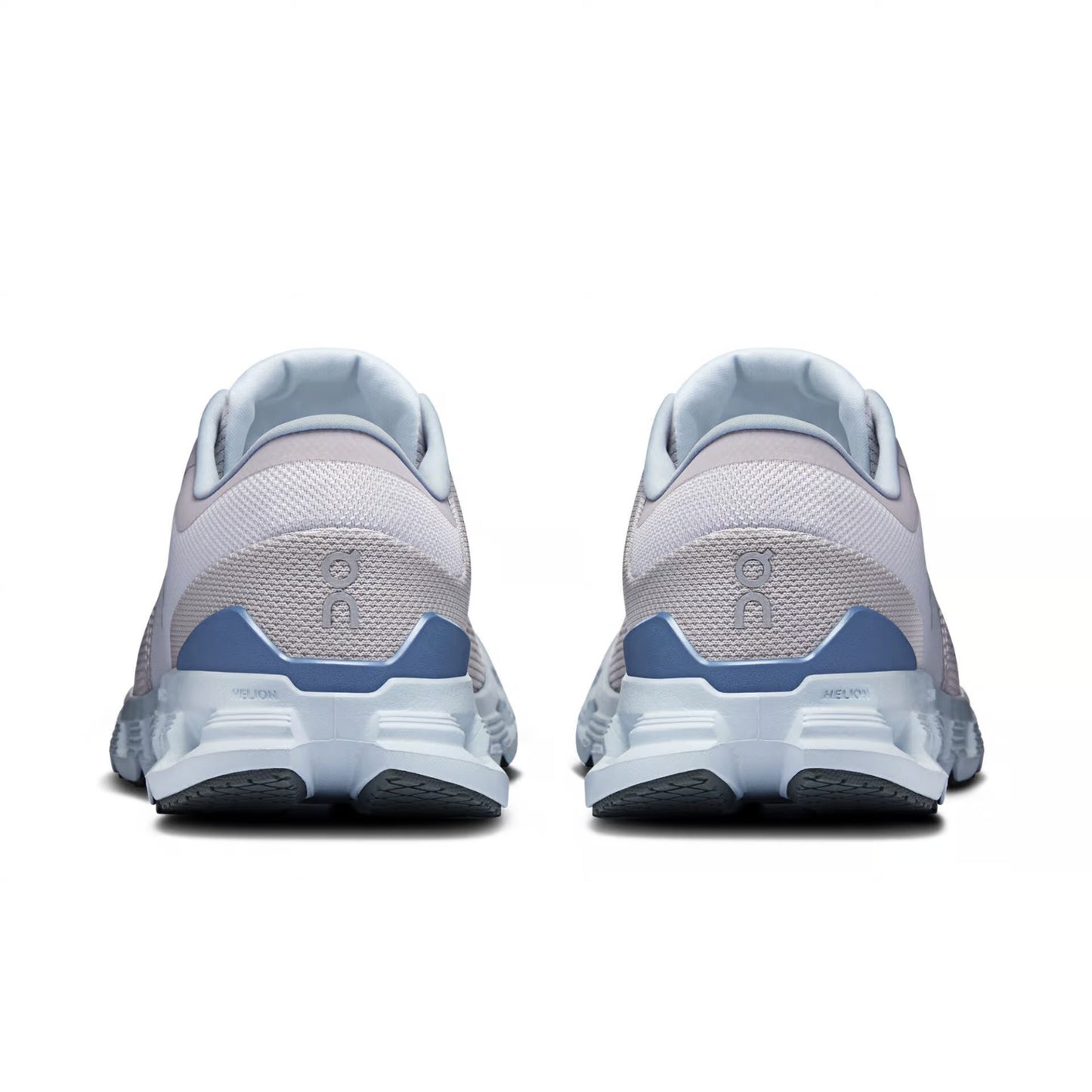 On Running Cloud X 4 Silver Chambray